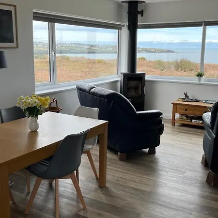 Coastal Bungalow, Sleeps 5 And Ideal For Walkers Amlwch Esterno foto
